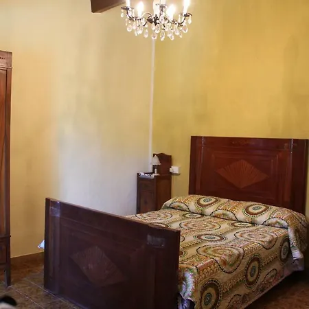 La Casa Dei Nonni Feriehus Chianni